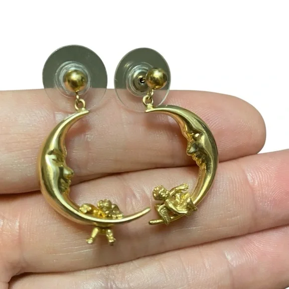 Vintage Cherub Moon Earrings 14k Crescent Dangle Earrings Cherubs 14k Gold - Picture 6 of 15
